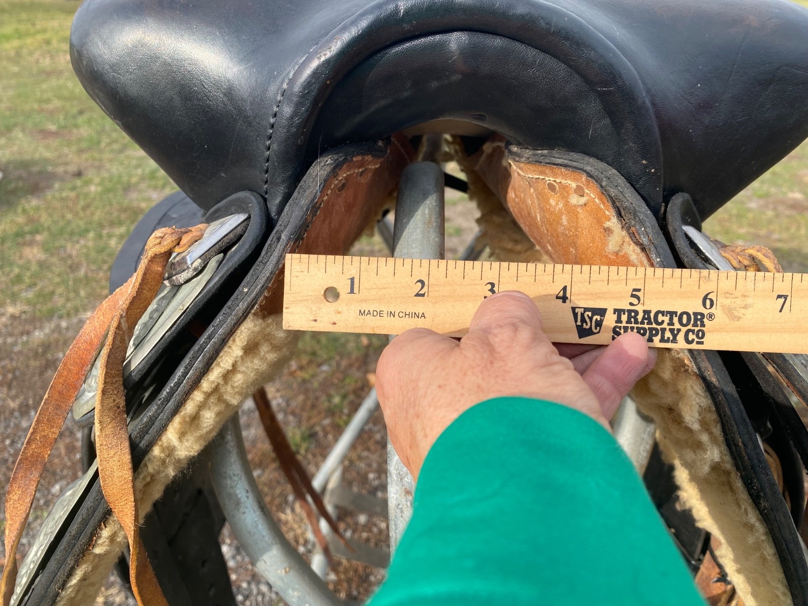 Vintage/Antique 13" youth Western parade saddle w/silver horse heads