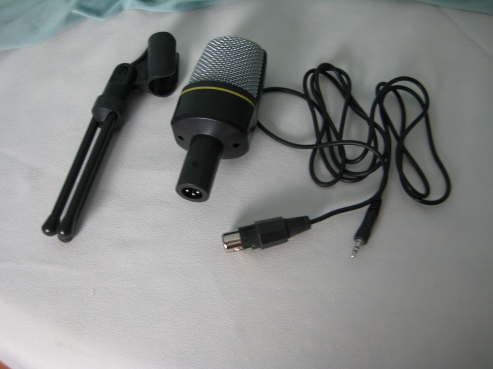 Unbranded External Computer Microphone with Tripod stand EPOC