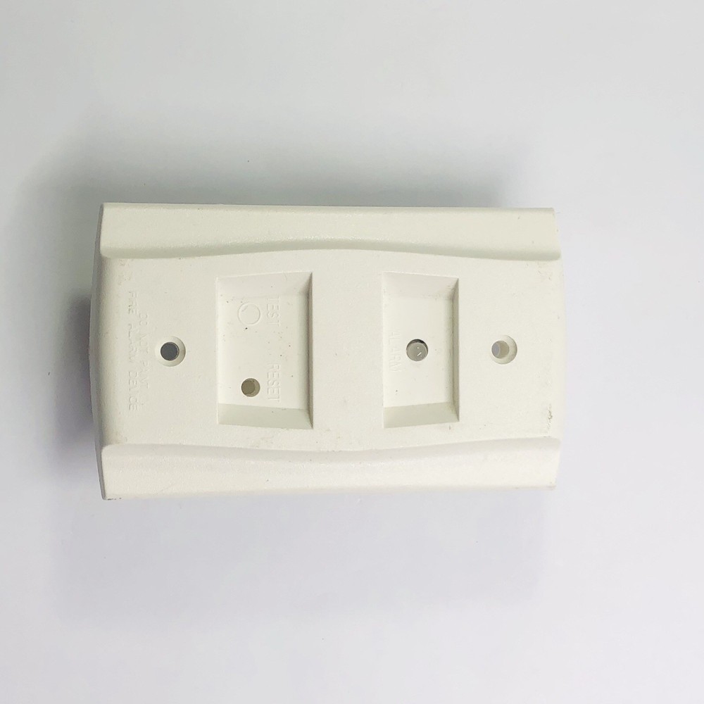 SYSTEM SENSOR SMOKE AUTOMATIC FIRE DETECTOR ALARM RTS151