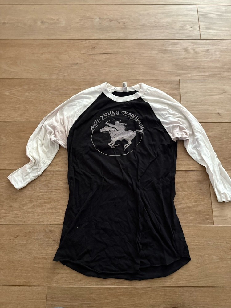 NEIL YOUNG & CRAZY HORSE - 2012 TOUR T-SHIRT - AUTHENTIC ORIGINAL Size Medium