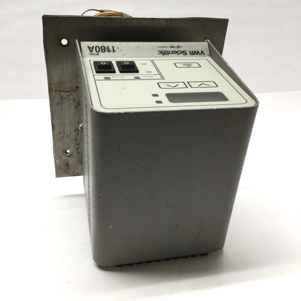 VWR 1180A Immersion Heater/Chiller Bath Circulator Digital Controller 120VAC