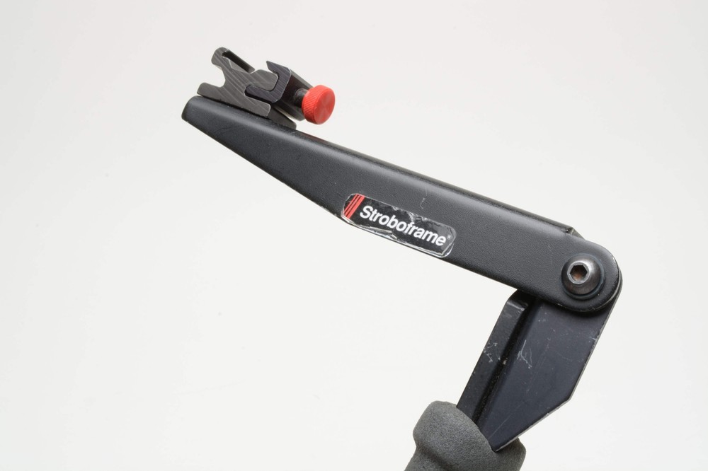 Stroboframe Quick flip 35mm camera flash bracket, Nice & Clean