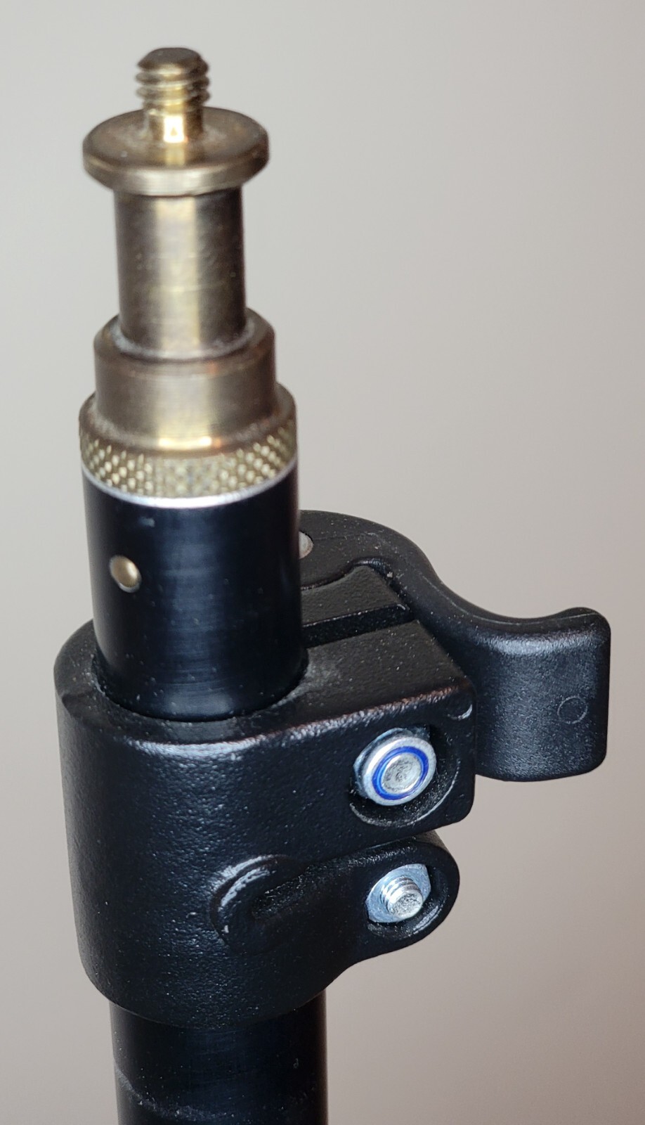 Manfrotto 3321B Background Support System Portable Telescoping Photography Stand