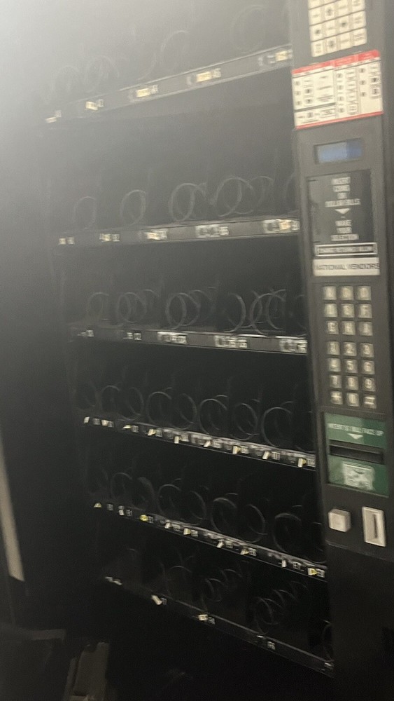 Rowe 4900 JR Snack Vending Machine