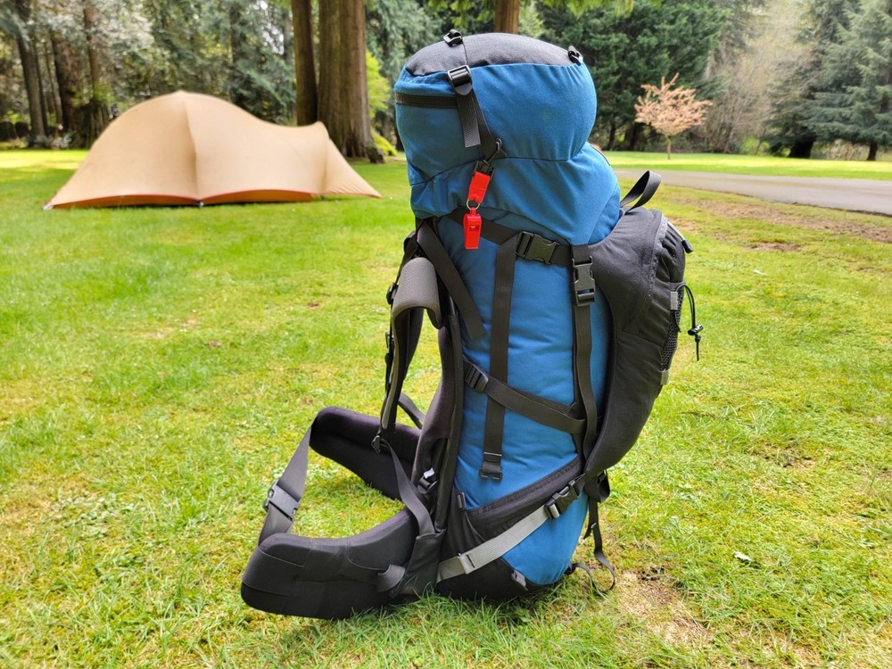 OSPREY 1990's Highlander Vector Two W/ 3L Bladder Internal Frame Hiking Backpack