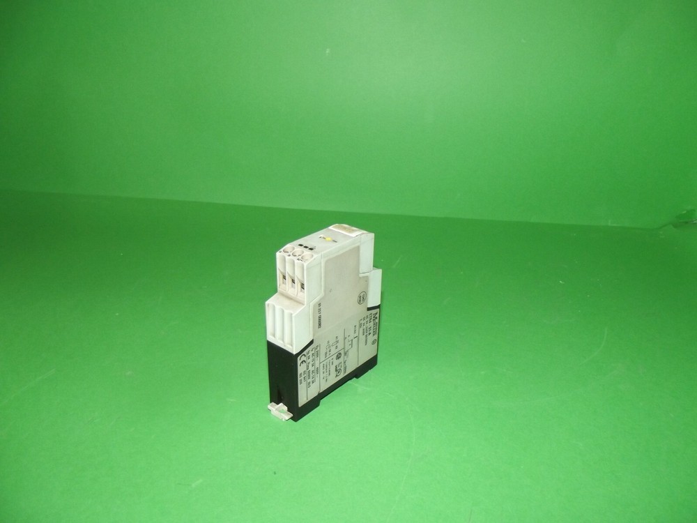 MOELLER ETR4 - 51 - A relay timer starter star-triangle