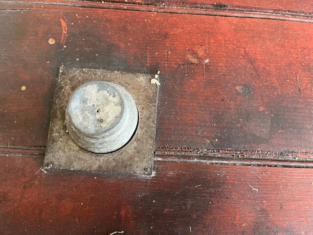 Antique Egg Incubator Chicken Farmhouse Cabin Farm Agricultural Advertising NICE