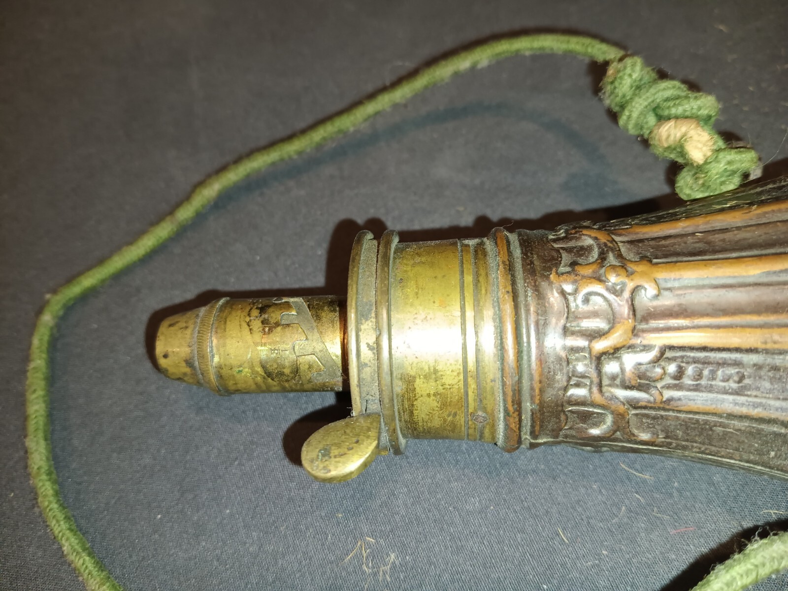 ANTIQUE CIVIL WAR Era Copper Brass BLACK POWDER FLASK