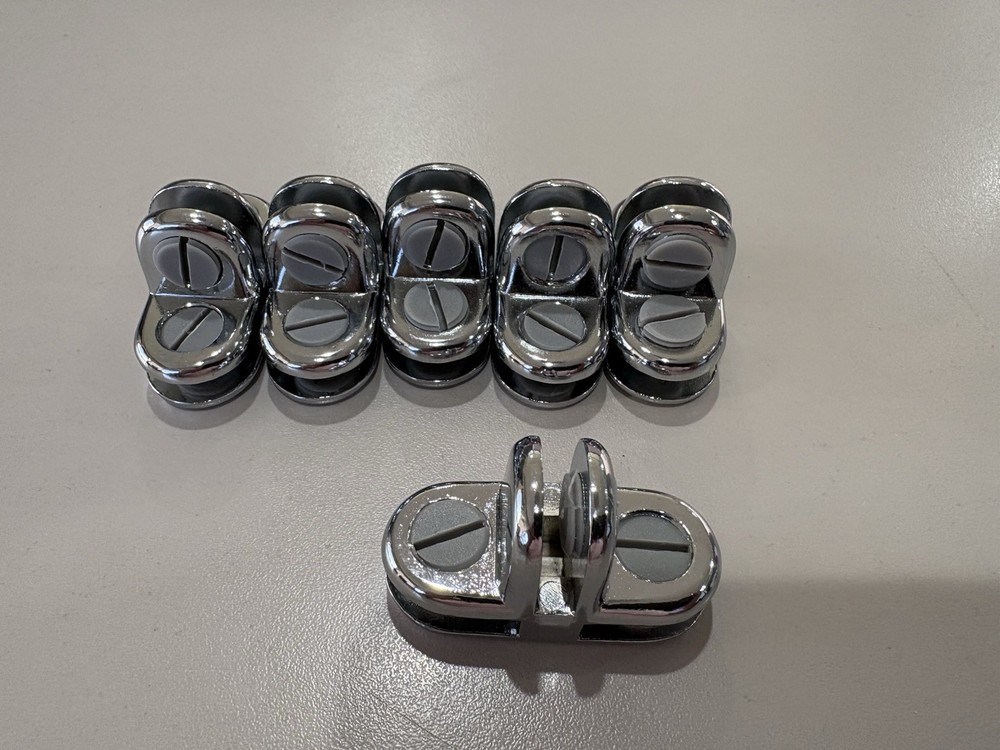 Self Connector Chrome Glass
