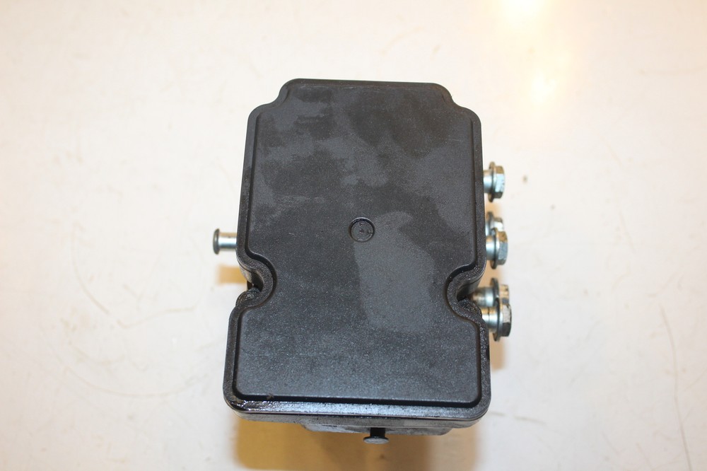 2016 Harley Davidson FLHTCU Electra Glide Abs Pump Unit Module 41100013A