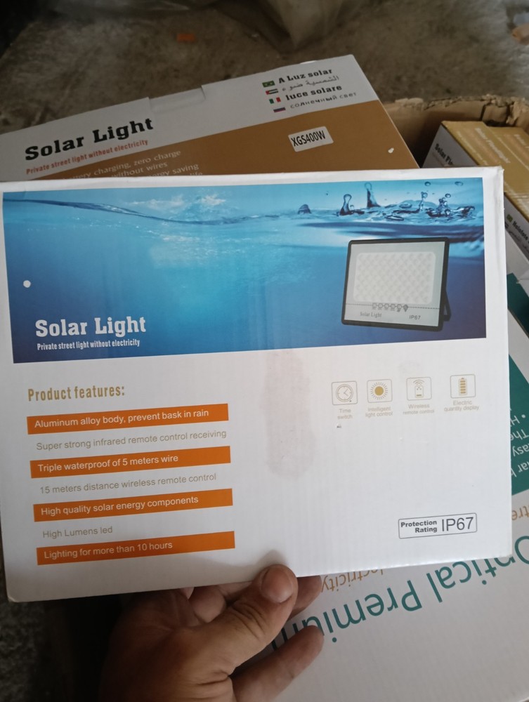 SOLAR LED HEADLIGHT WITH PANEL + IP67 REMOTE CONTROL | AUTOMATIC LIGHTING