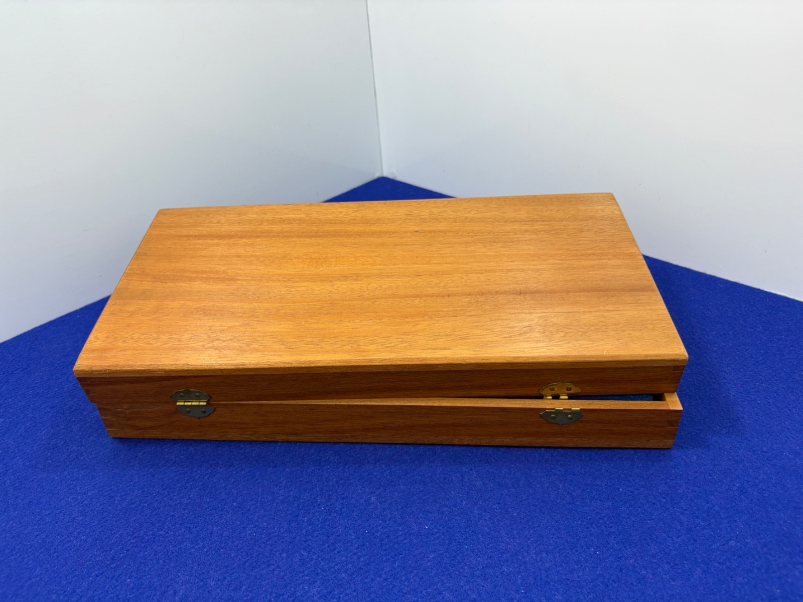 Smith & Wesson Model 29 8 3/8" Wood Presentation Case Blue Velvet