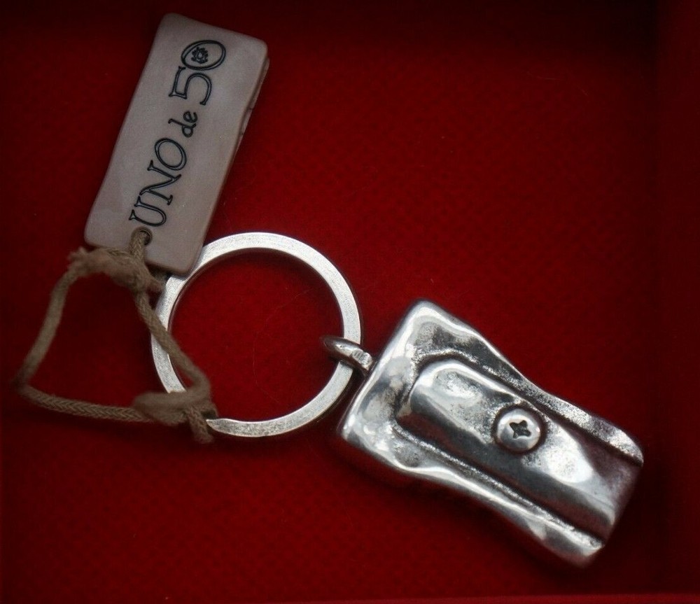 NWT UNO de 50 Silver 2" Eraser "Saca Punta" Keychain