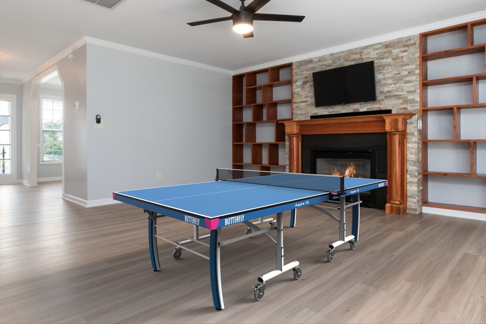 Aspire 16 Table Blue