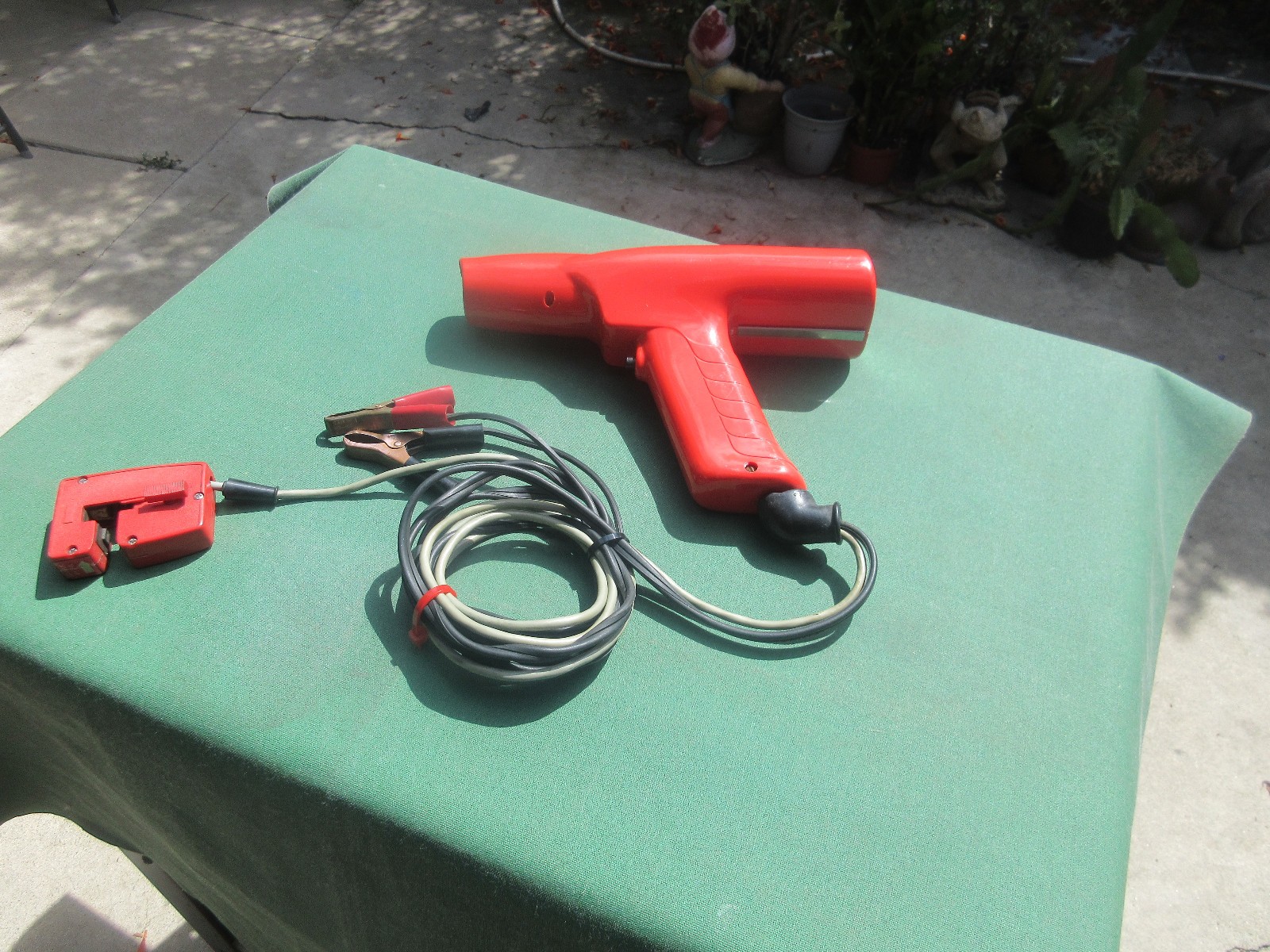 SNAP-ON  MT 212 - 12 VOLT TIMING LIGHT TESTED & WORKING " FORD-CHEVY-MOPAR "NICE