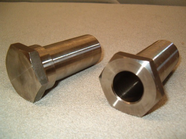 Offset Compensating Components for Wide Tire Choppers