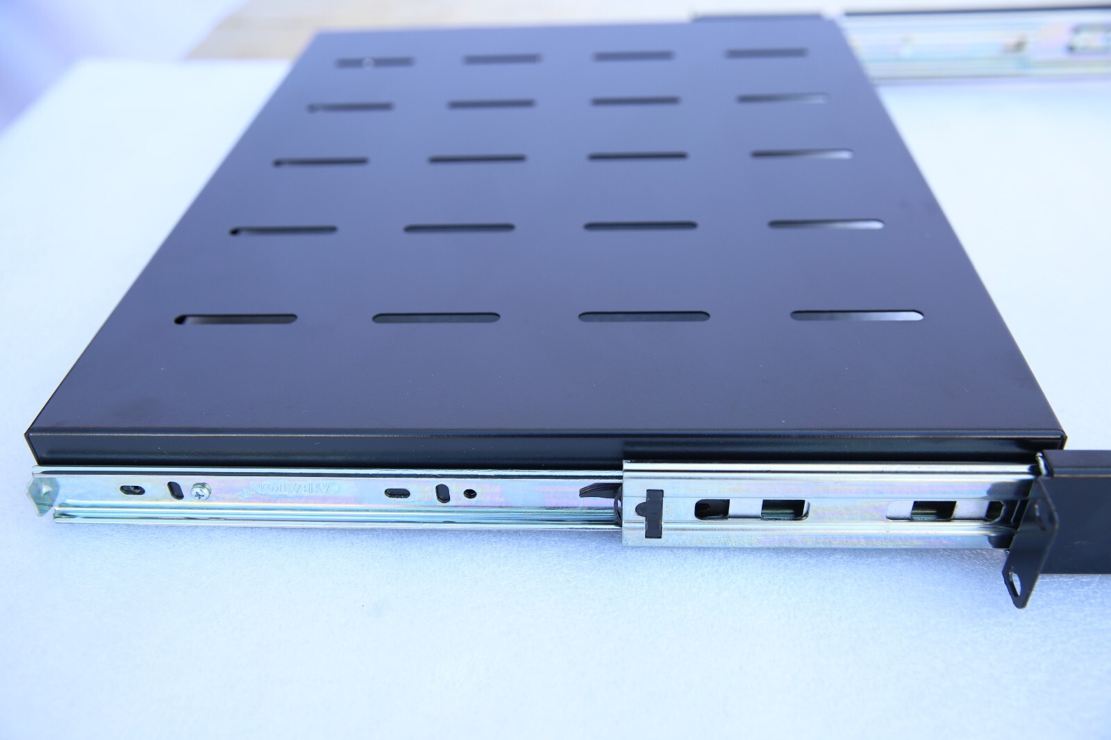 Sliding Rack Server Shelf For Rack 1U 19" 4 Post Rack Mount-Adjustable 15"-22"