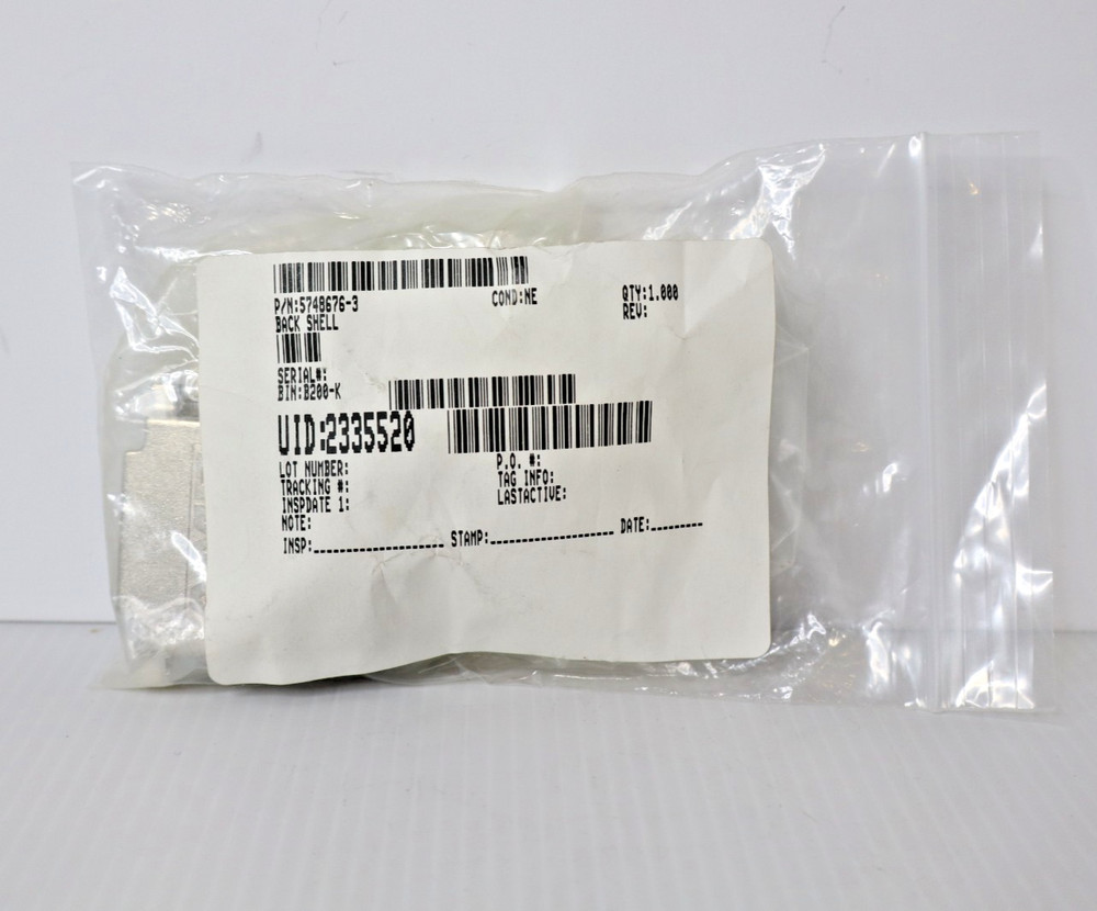 Tyco 574876-3 AMP Back Shell Kit - New