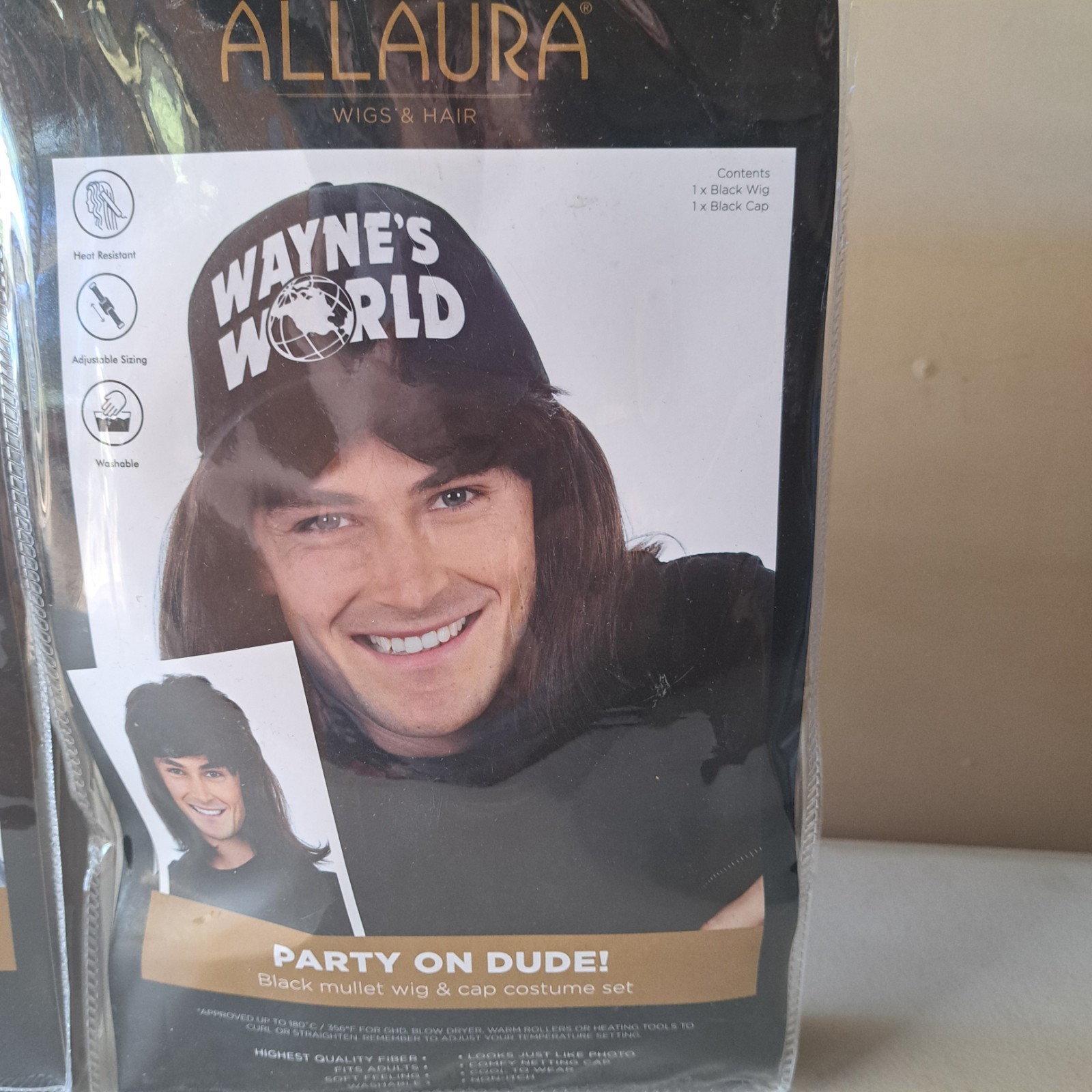 Waynes World Duo Wig Costume Garth & Wayne Cosplay NWT