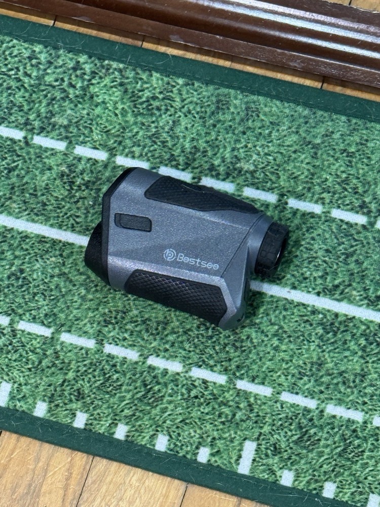 BESTSEE Golf Rangefinder with Magnet