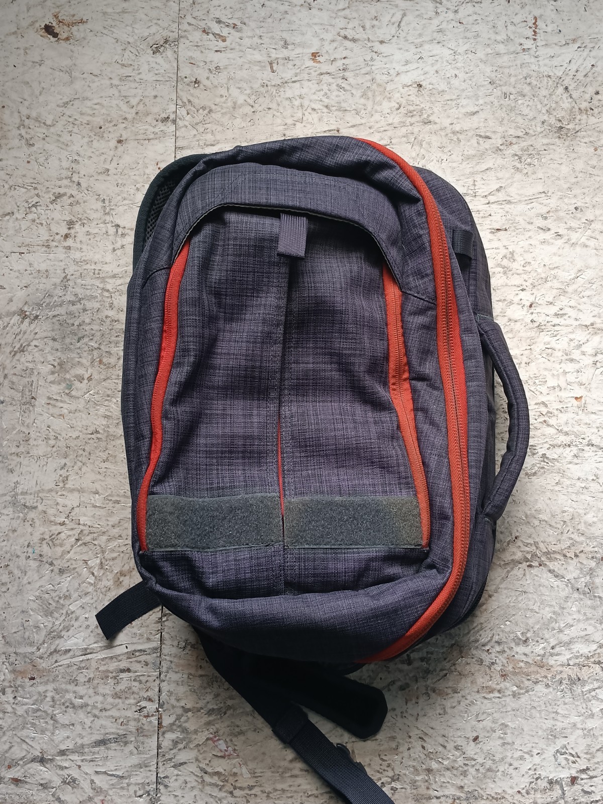 VertX Transit Sling 2.0 Grey & Red w/ Holster And 3 Mag Holder