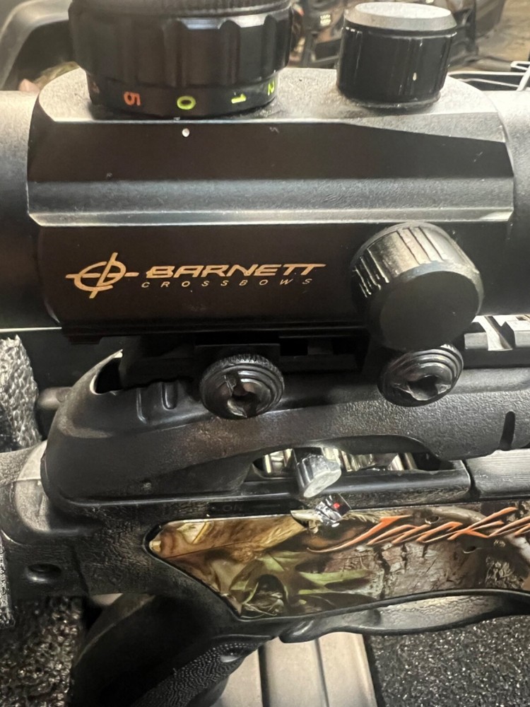 Barnett Jackal Crossbow