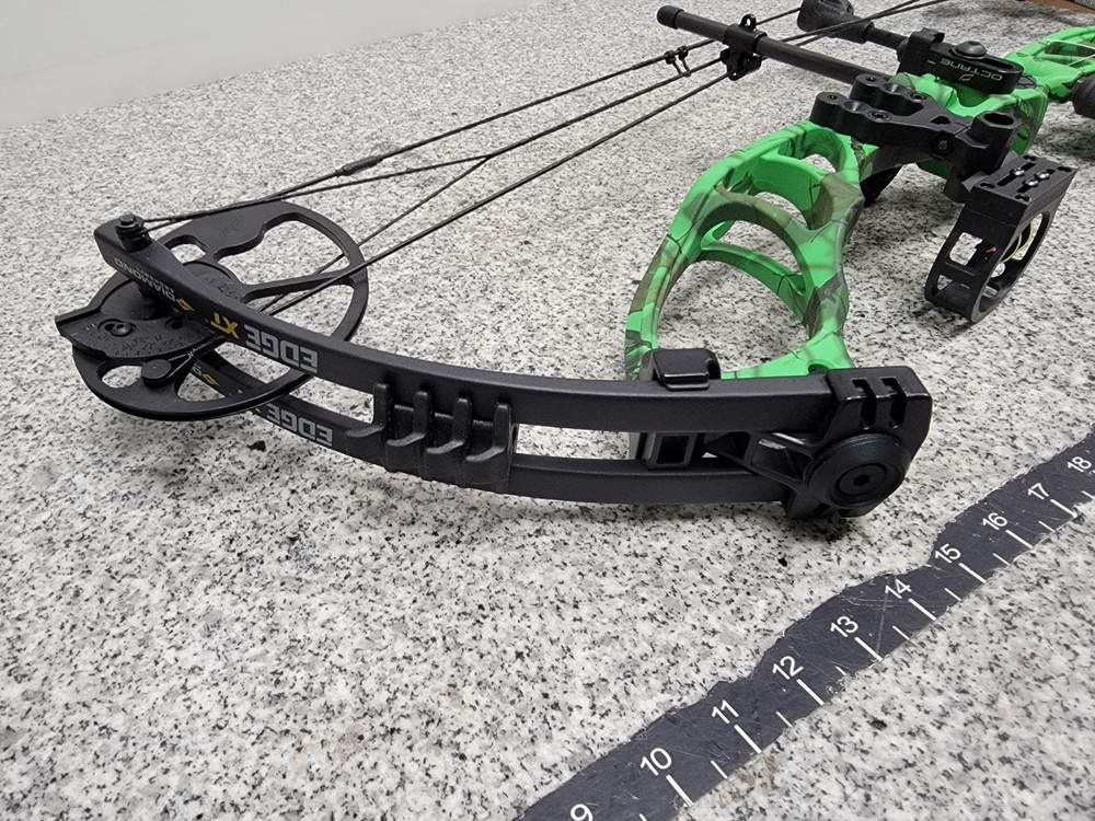 Diamond Archery Edge XT RH Compound Bow