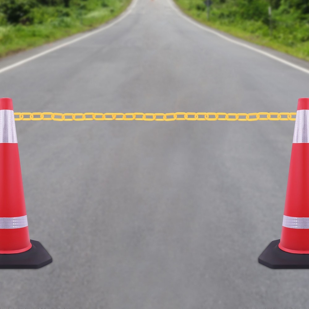 200ft Yellow Plastic Barrier Chain for Effective Crowd Control Management