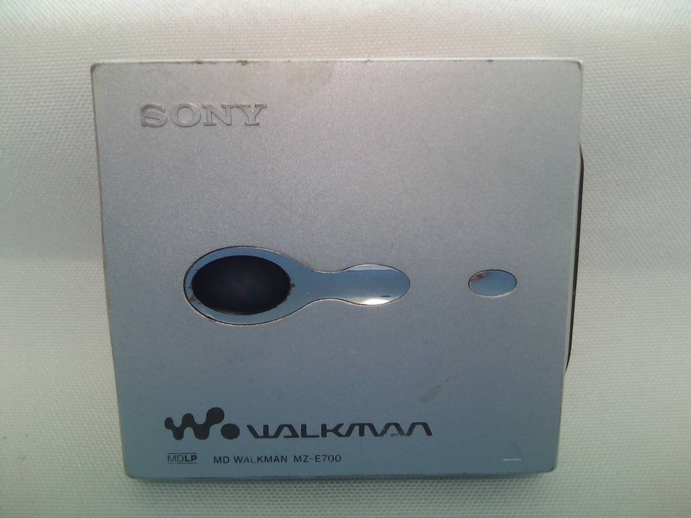SONY MD Walkman MZ E700 Main unit only Junk