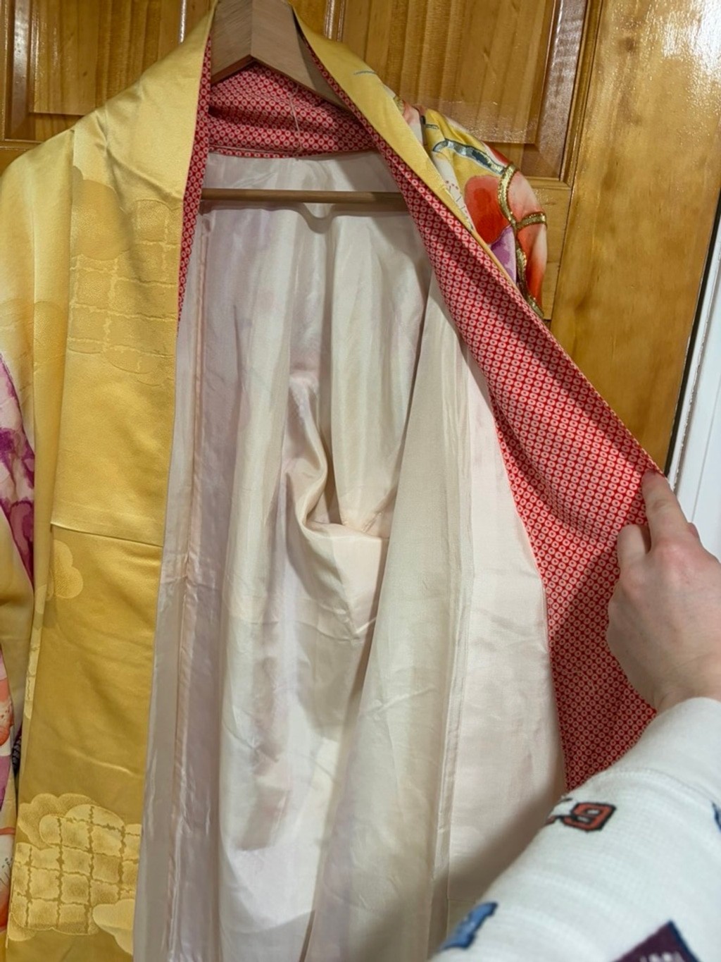 Vintage Mitsukoshi Silk Kimono Yellow Floral Gold Handpainted Long Robe Japan