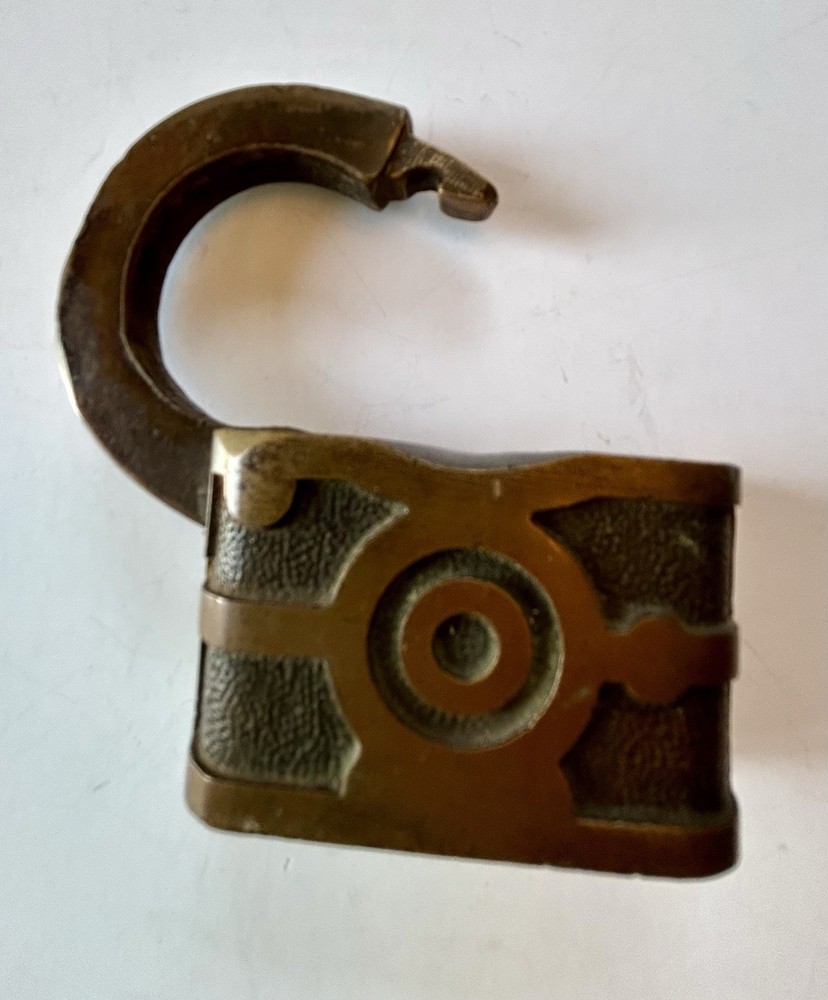 Antique Brass SAFE Padlock with 2 Keys