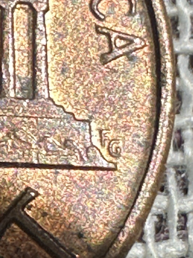 1988 *Very Rare* Lincoln Penny with multiple errors. AM Error