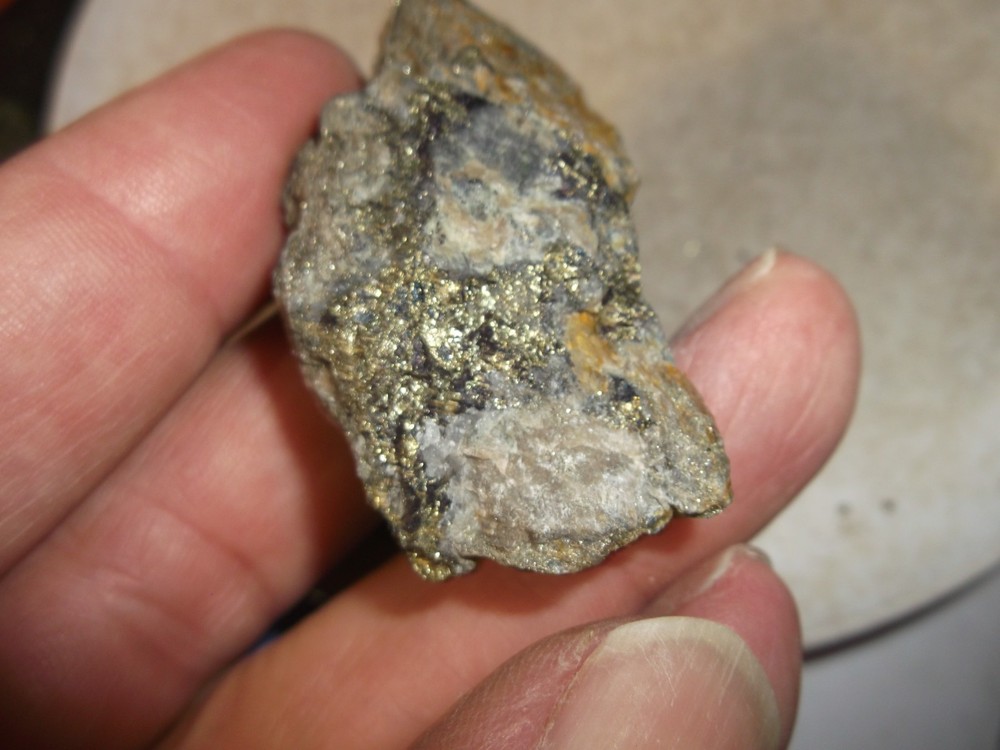 Gold, silver, copper, 65 grams samples ,ore high grade .