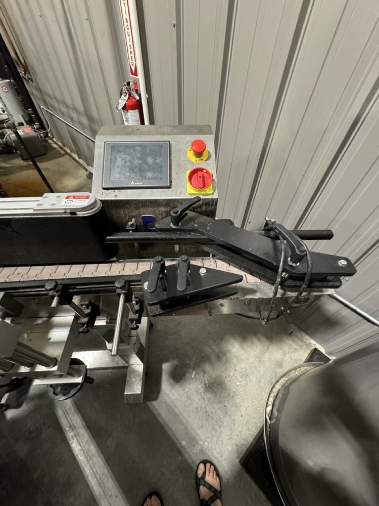 Pack Leader PL-501 Wrap Around Automatic Labeler, 2023