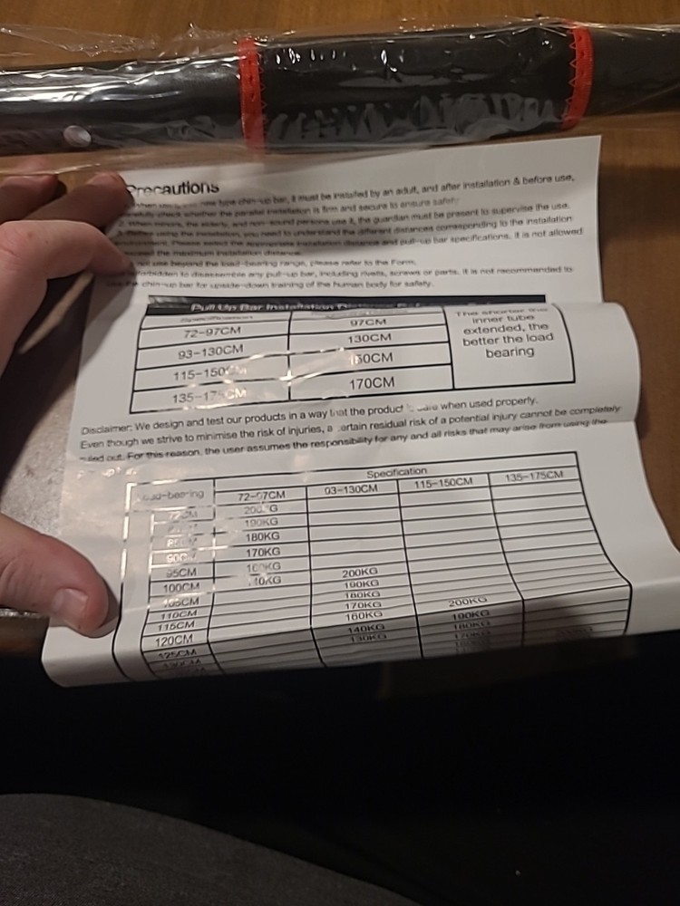 Vaaizo Expandable Pull Up/ Chin Up Bar