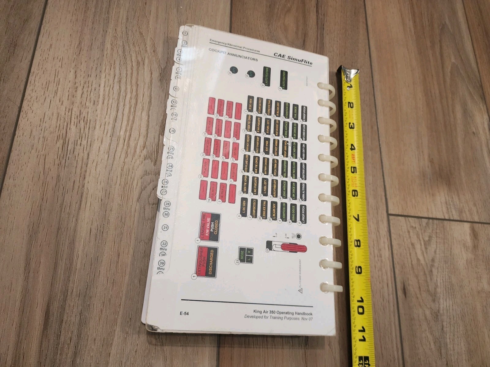 King Air 350 Operating Handbook - Aviation Pilot Aircraft Manual SimuFlite