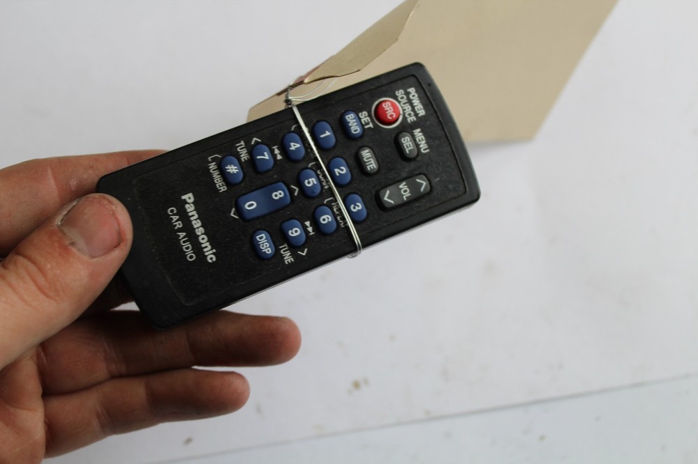 PANASONIC CAR AUDIO REMOTE CONTROL M1425