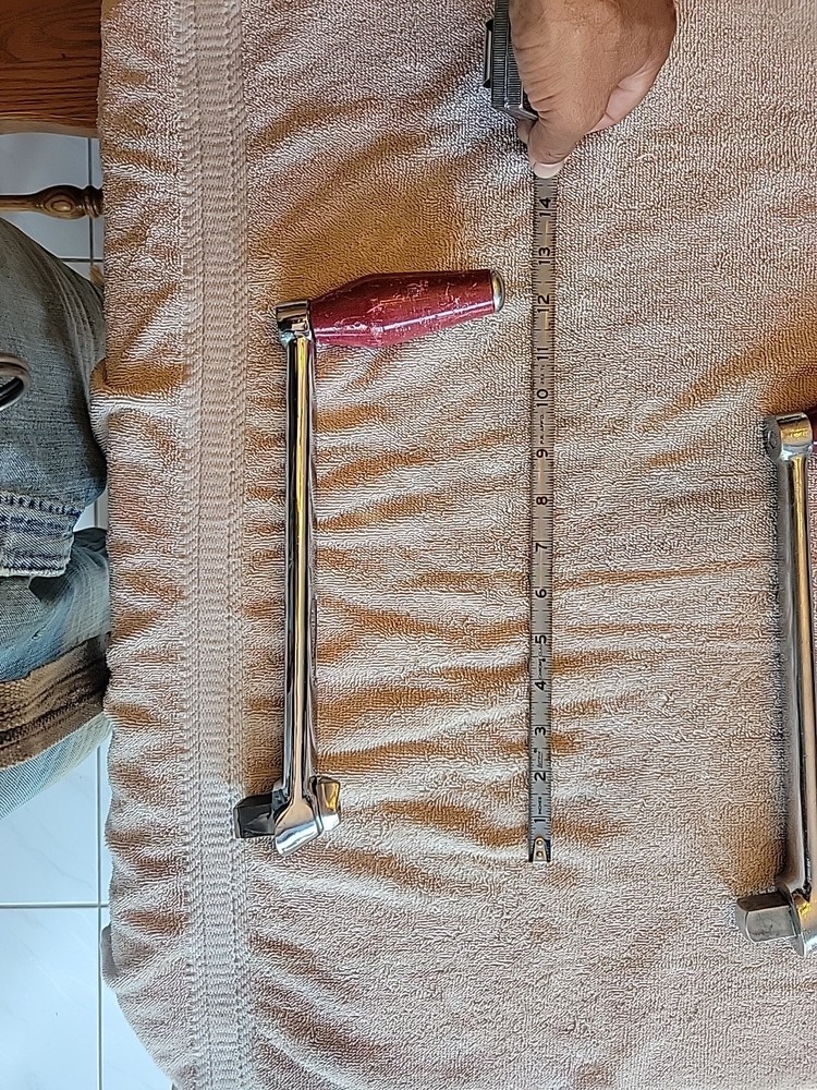 VTG LEWMAR LOCKING BOAT WINCH HANDLE