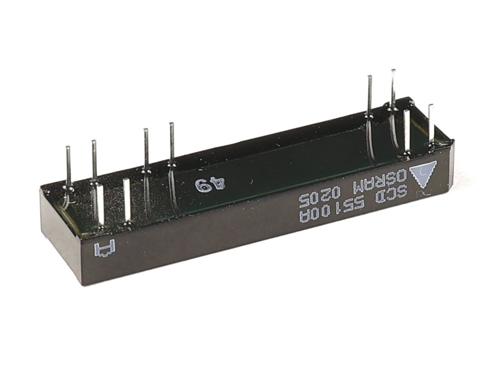 Osram SCD55100A intelligent 10-digit Dot-Matrix Display (red) and socket DIP-28
