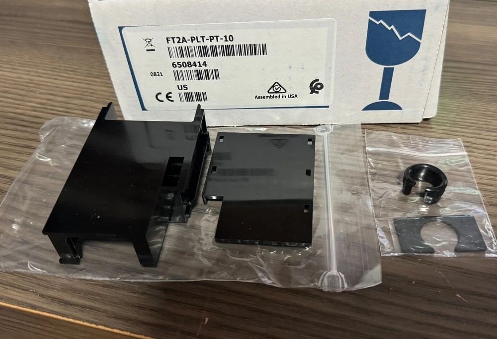 Crestron FT2A-PLT-PT-10 FlipTop FT2 Series Cable Pass-Through Module (10 pcs)