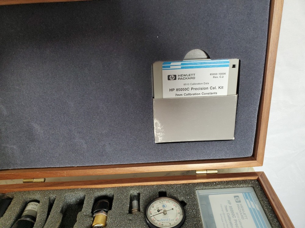 HP 85050C 7 mm Precision Calibration Kit