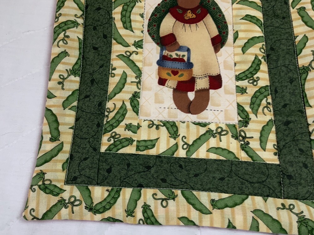 Small Patchwork Quilt Wall Hanging, Country, Rectangles, Bear In Center