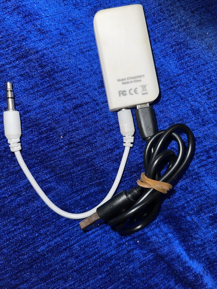 Helix FlyWireless Bluetooth Airplane Adapter Model ETHADPBTT White