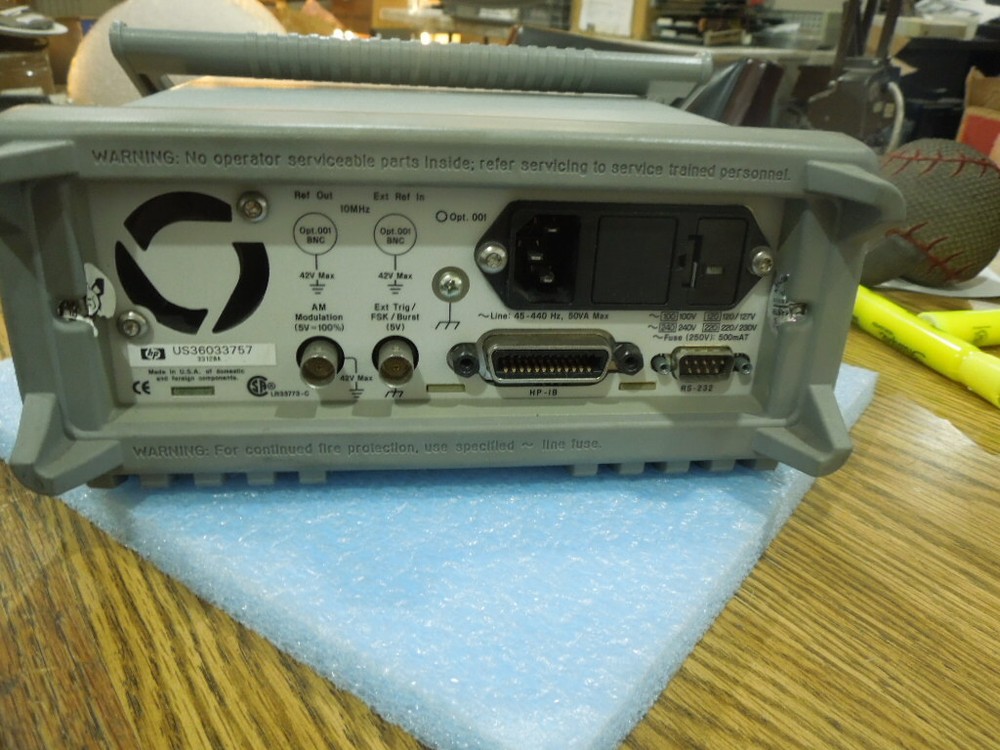 Hewlett Packard Model: 33120A. 15 MHz Function / Arbitrary Waveform Generator