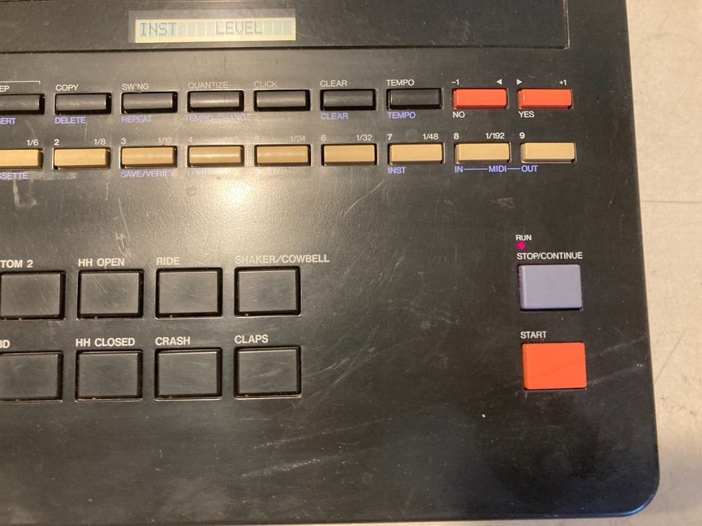 YAMAHA RX15 Digital Rhythm Programmer Drum Machine