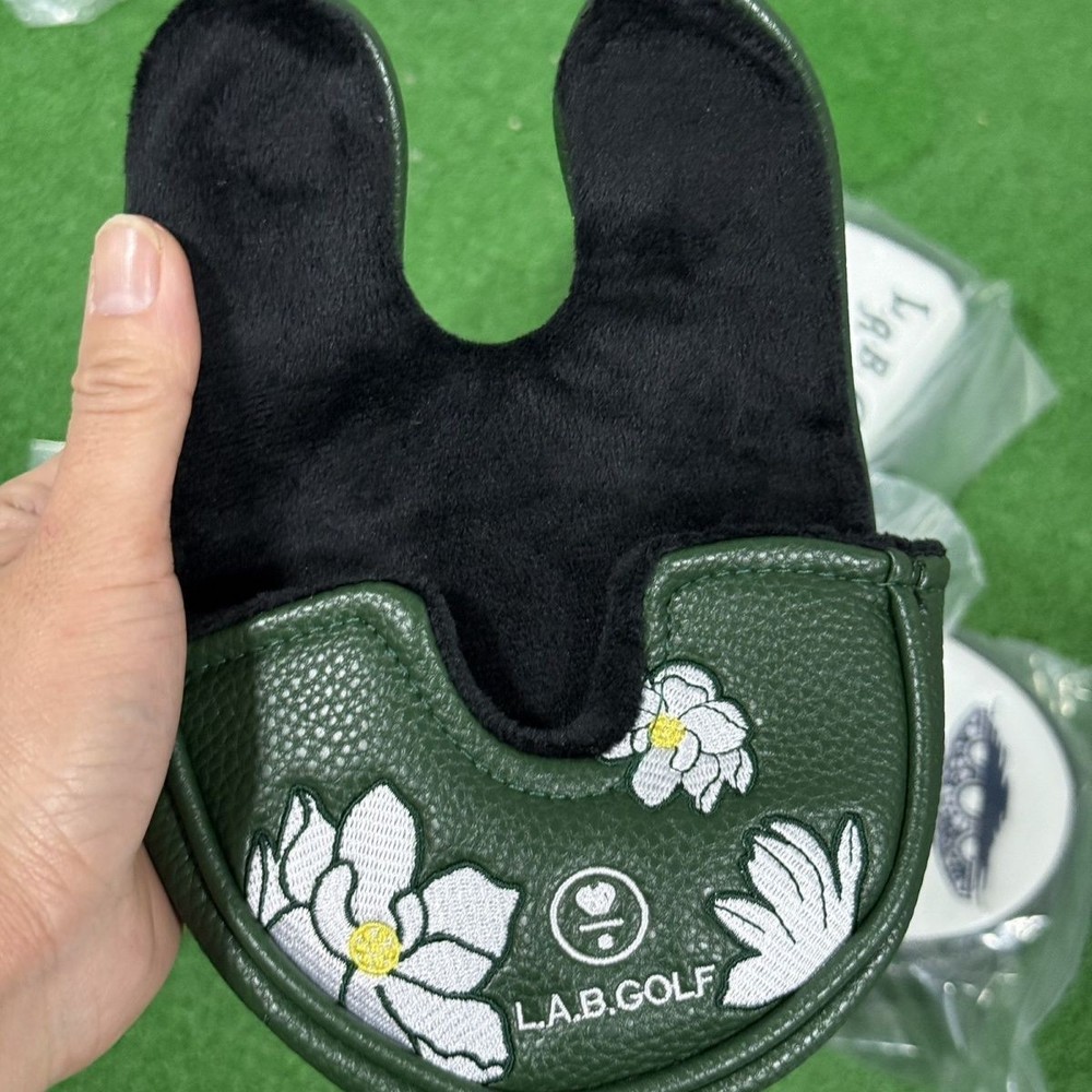 Lab DF3 Golf Putter Cover White Magnetic Closure