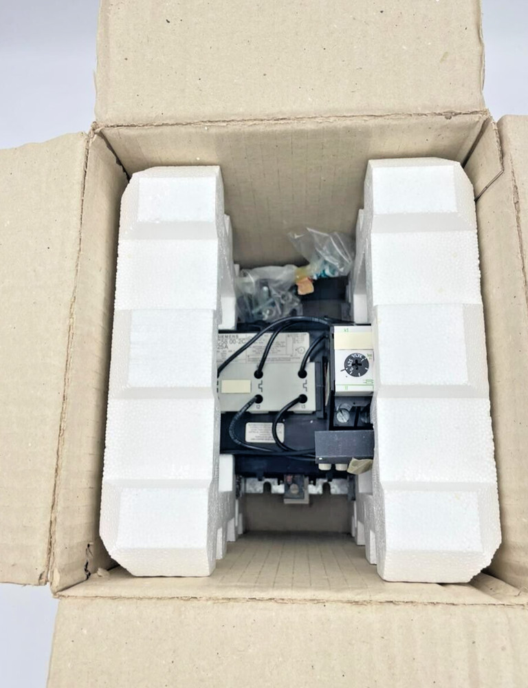 SIEMENS 3UC58 00-2C Overload Relay 3UC5800-2C