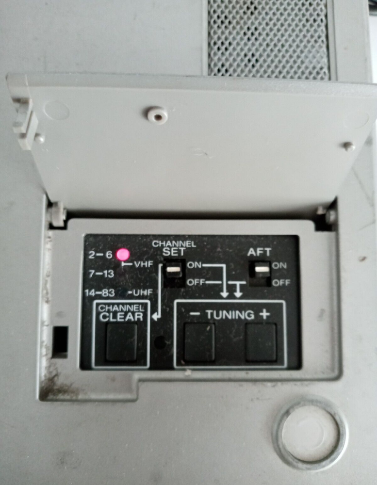 Vintage Programmable Betamax Portable Tuner Timer Unit Sony TT-2000 Untested