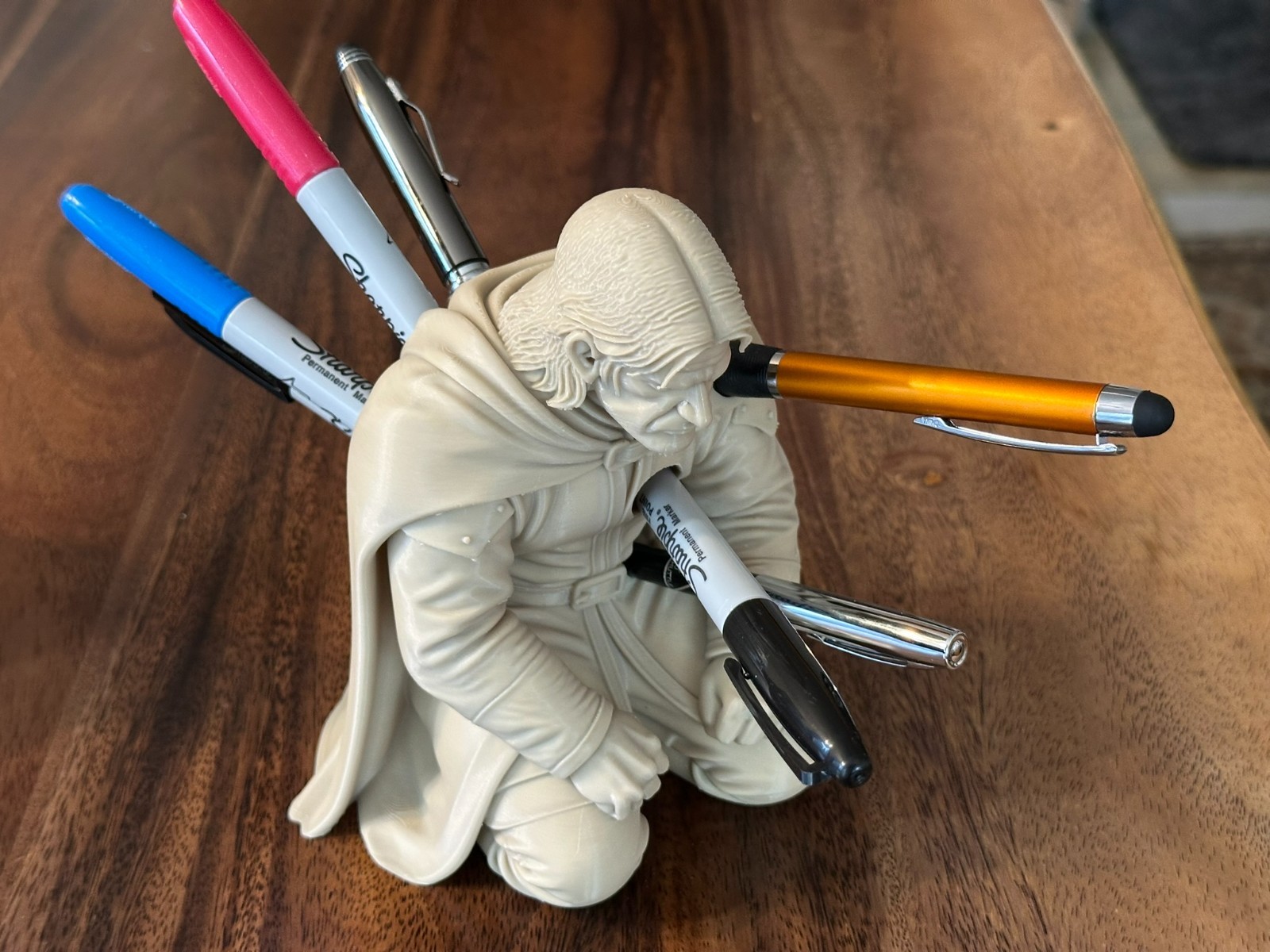 Lord of the Rings Boromir Pen Holder - Unique Desk Organizer - Multiple Colors