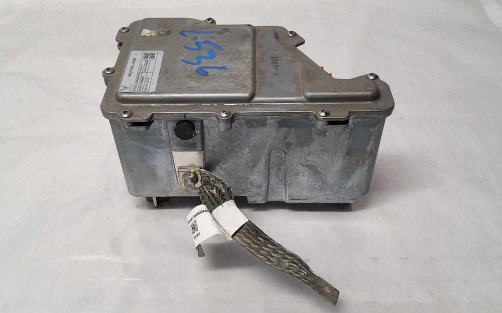 HIGH VOLTAGE ELECTROMAGNETIC INTERFERENCE VINFAST VF8 23 ID EEP30061290